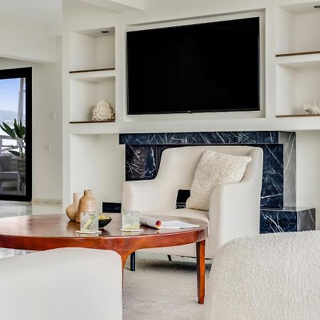 Sanders Coral Court Penthouse - Cute 3-Bedroom Apartment With Balcony Limassol Bagian luar foto