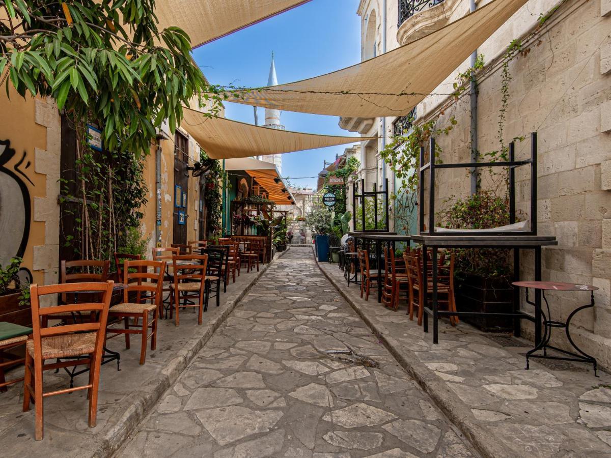 Sanders Coral Court Penthouse - Cute 3-Bedroom Apartment With Balcony Limassol Bagian luar foto