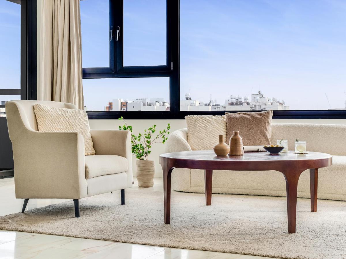 Sanders Coral Court Penthouse - Cute 3-Bedroom Apartment With Balcony Limassol Bagian luar foto
